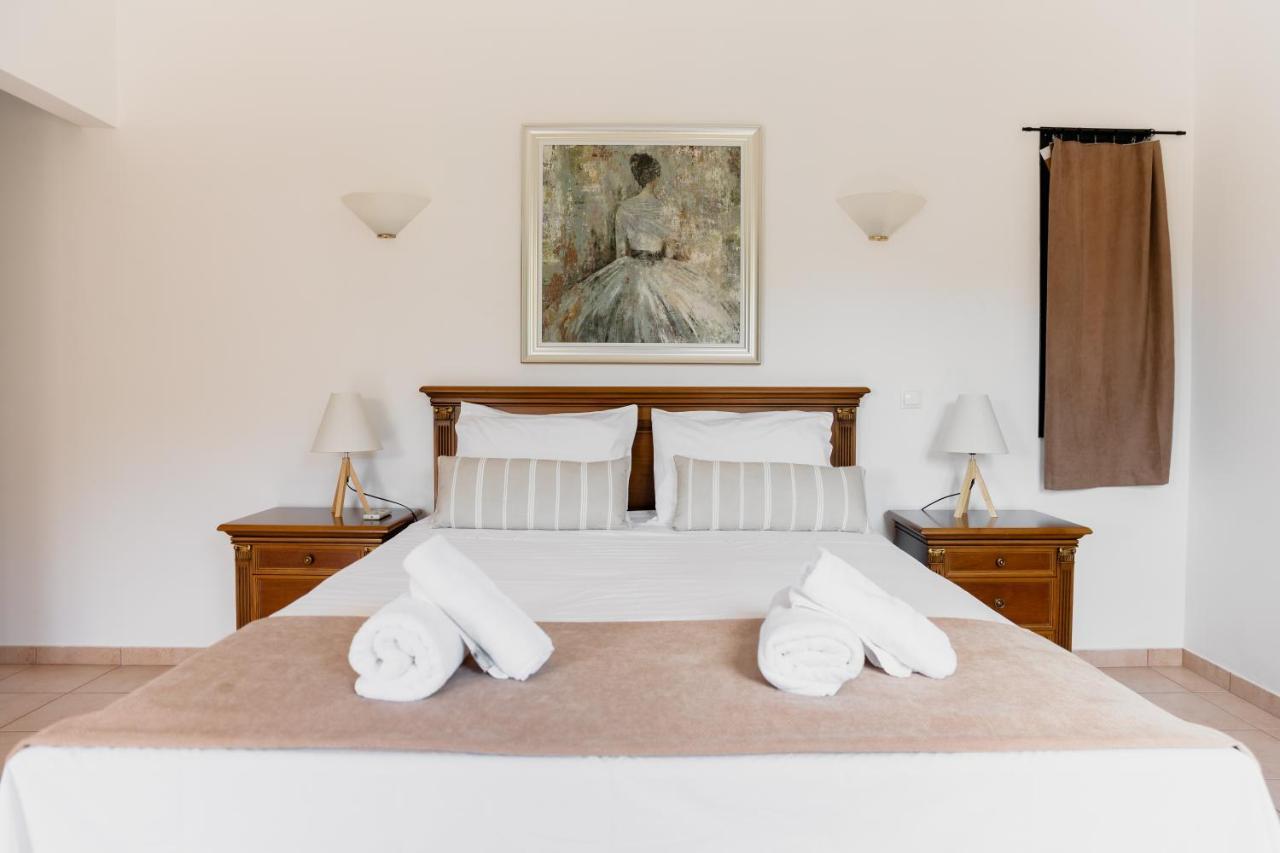 Kouvelia Country Home Luxury Villa Rental Nerotrivia Экстерьер фото
