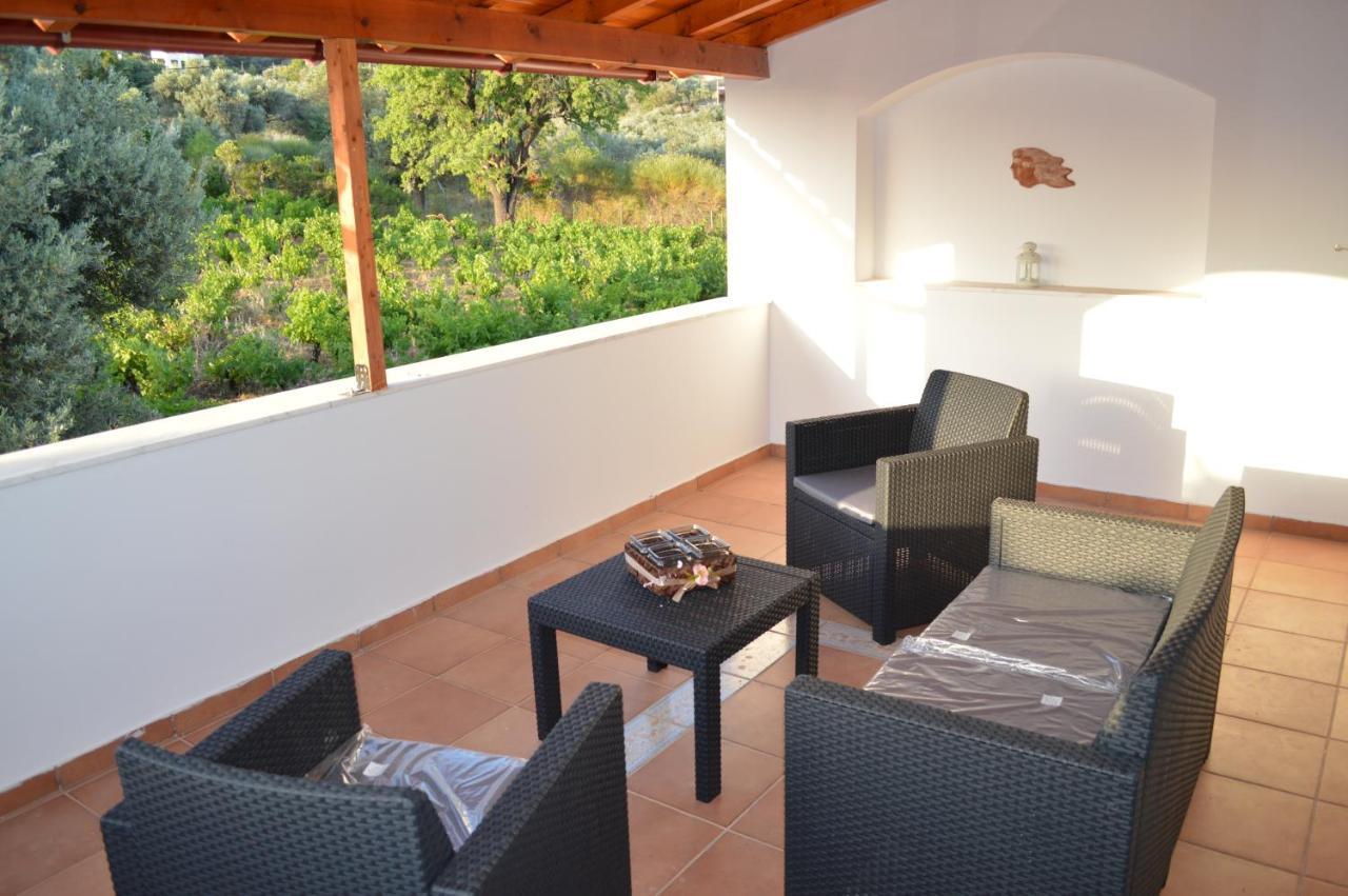 Kouvelia Country Home Luxury Villa Rental Nerotrivia Экстерьер фото